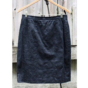 Laurel by Escada - Vintage Y2K Embroidered Straight Skirt in Black, sz 42 or Med